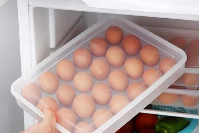 鸡蛋保质期30天过了还能吃吗（带壳熟鸡蛋保质期）